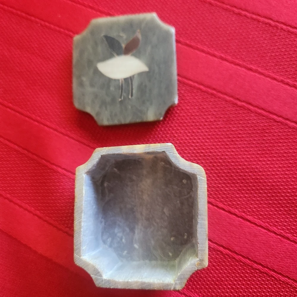 Handmade Stone Trinket Box with Inlaid Leaf Motif